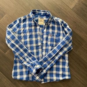 Hollister medium button up